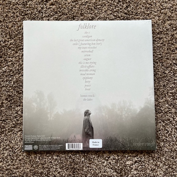 NEW Taylor Swift Folklore Vinyl - Picture 3 of 4